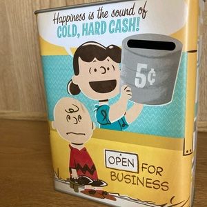 Hallmark Peanuts Bank